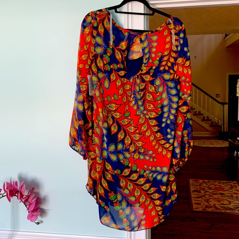 Dress - Picture 2 of 2